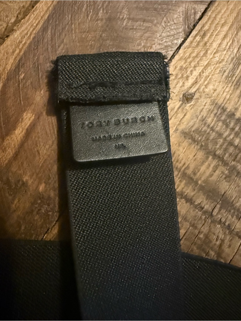 Tory Burch elastic women’s Black Logo Buckle Belt with Crystal Accent - Picture 3 of 3